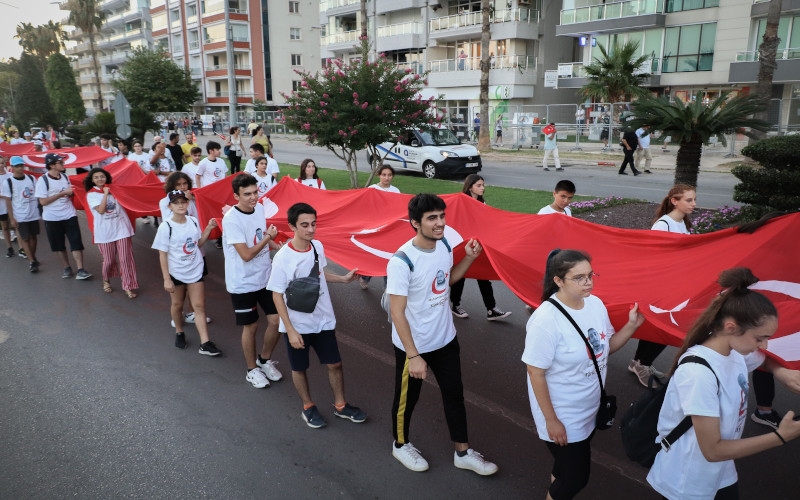 Antalya'da `Milli Birlik Yürüyüşü' düzenlendi