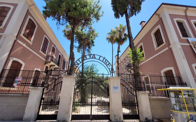 Tarihi Antalya Lisesi Olgunlaşma Enstitüsü’nün