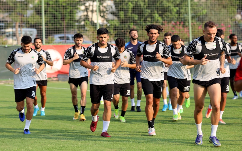 Alanyaspor, Beşiktaş maçı hazırlıklarına başladı   