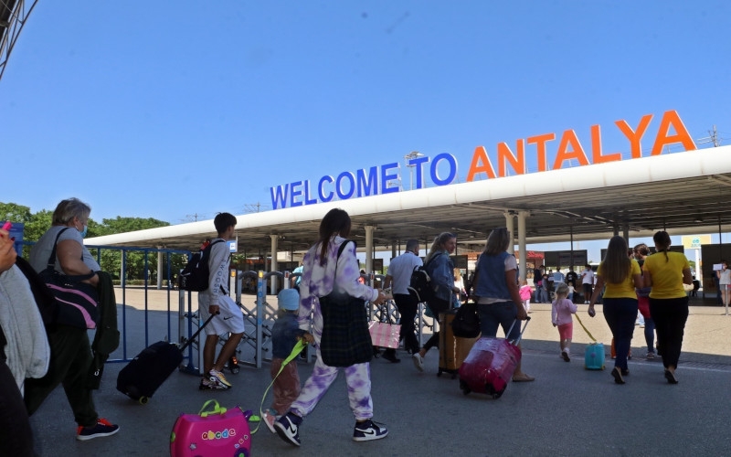 Antalya’da turizmde yeni rekor   