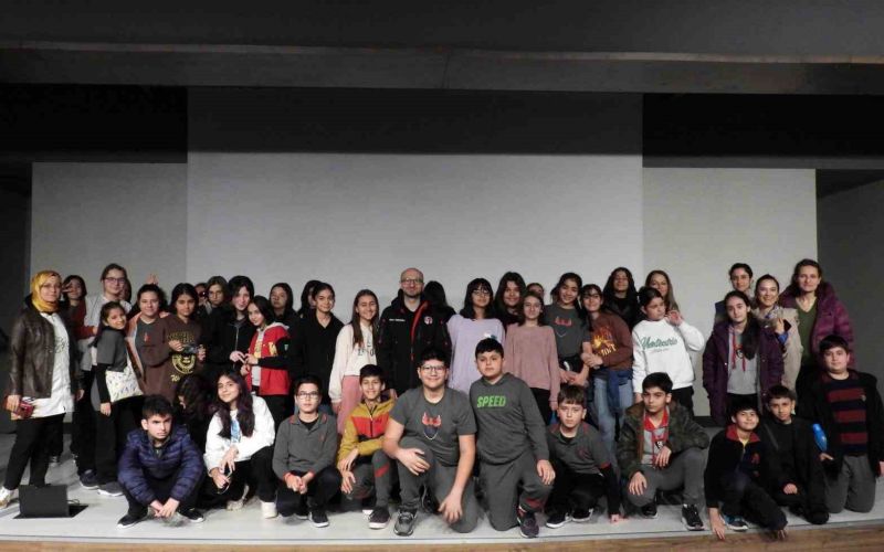 Antalya Bilim Merkezi’nde kutup dersi
