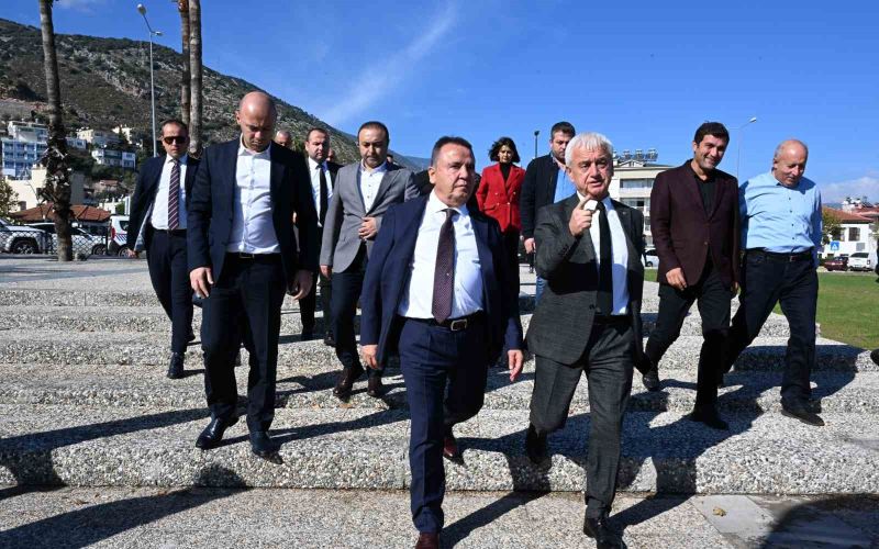 Başkan Böcek: 