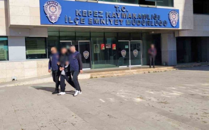 Antalya’da 171 aranan şahıs yakalandı
