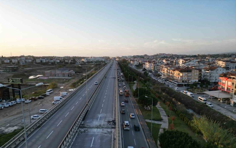 Manavgat’ta Otogar Köprülü kavşağı 15 günlük bakım alındı
