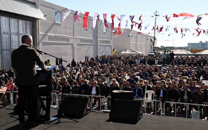 Manavgat Belediyesi Fen İşleri Şantiyesi’ni Lara konseriyle açtı
