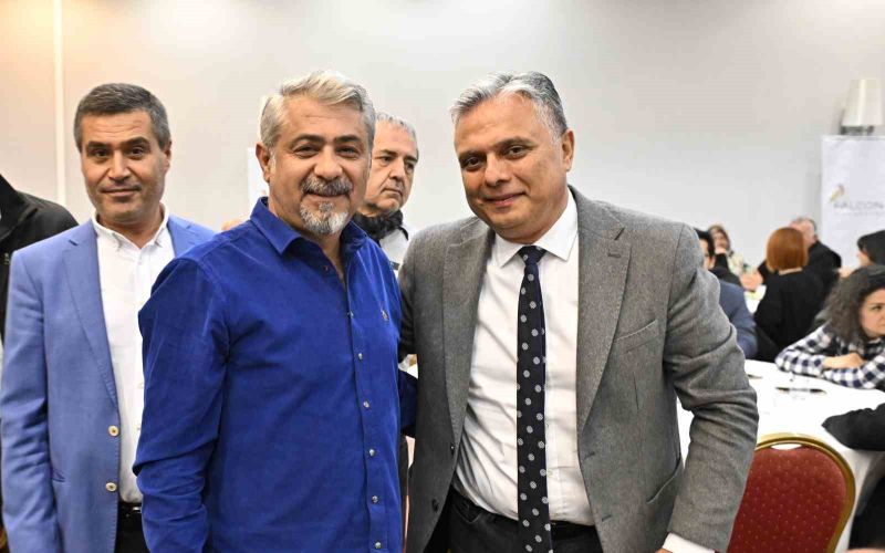 Muratpaşa Belediye Başkanı Uysal, Yozgatlılarla bir araya geldi
