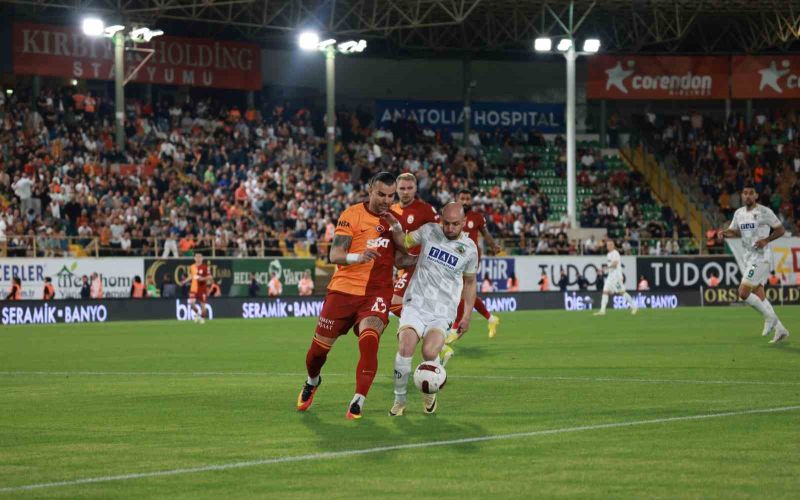 Alanyaspor’da 7 maçlık yenilmezlik serisi sonlandı
