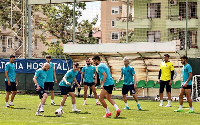 Alanyaspor, Konyaspor maçı hazırlıklarını tamamladı

