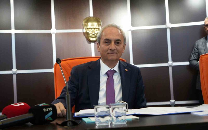 Kepez Belediye Meclisi’nde 3 derneğe tahsis edilen yer geri alındı
