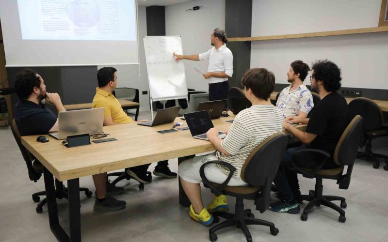 Akdeniz Üniversitesi’nde Yapay Zeka ve Veri Mühendisliği Bölümü açıldı
