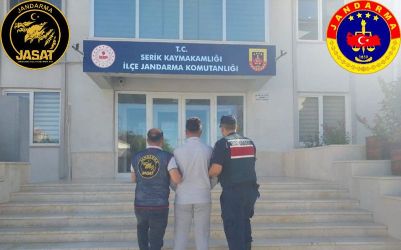 Antalya’da jandarma 215 aranan şahsı yakaladı
