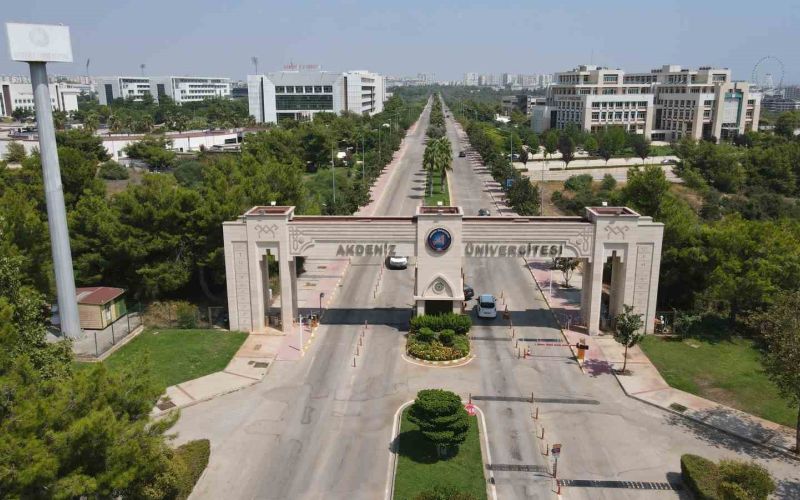 Akdeniz Üniversitesi URAP sıralamasında yükseldi
