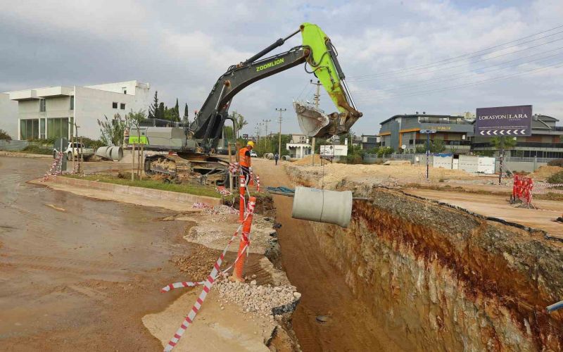 Aksu’da 40 kilometrelik kanalizasyon çalışmasında sona yaklaşıldı
