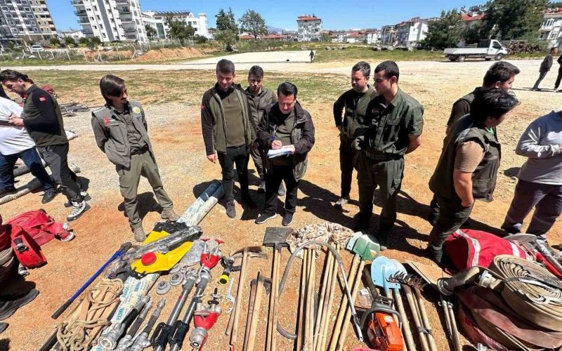 Manavgat’ta orman yangınıyla mücadele eğitimi verildi
