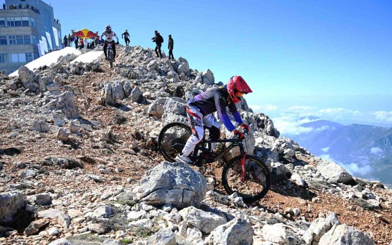 Sky To Sea Dağ Bisikleti Yarışları başladı
