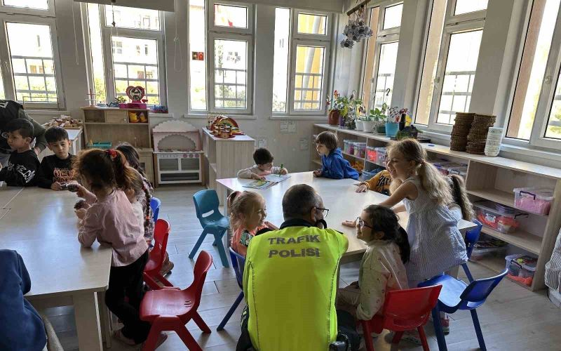 Minik yürekler emniyetle buluştu: Öğrencilere polislik mesleği tanıtıldı
