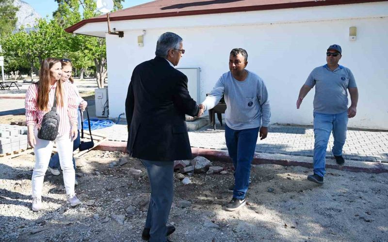 Başkan Topaloğlu ilçe genelindeki çalışmaları denetledi
