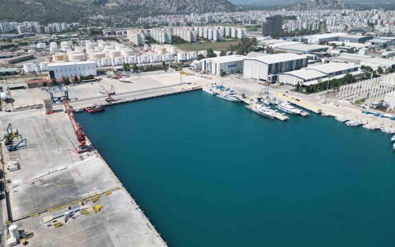 Antalya Serbest Bölgesi ticaret hacminde geçen yıla oranla yüzde 9’luk artış sağladı
