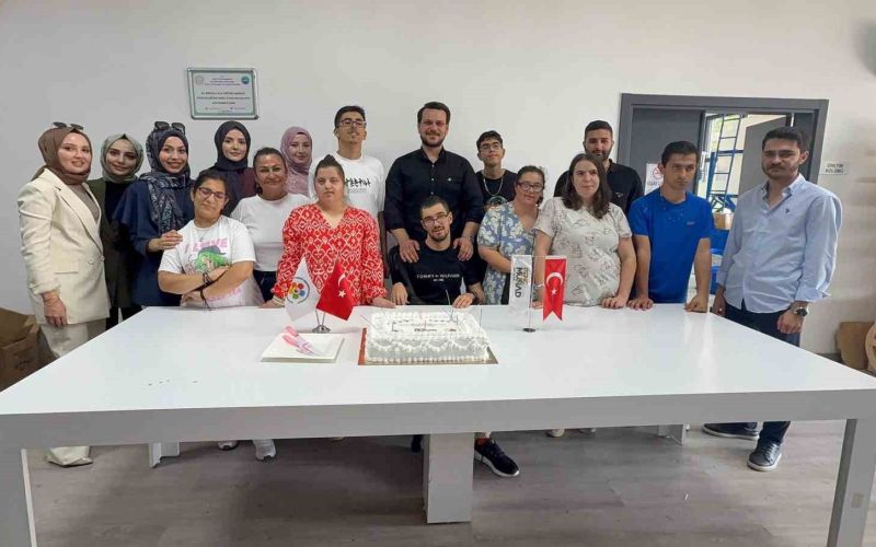 Genç MÜSİAD’dan down sendromlu gençlere özel etkinlik
