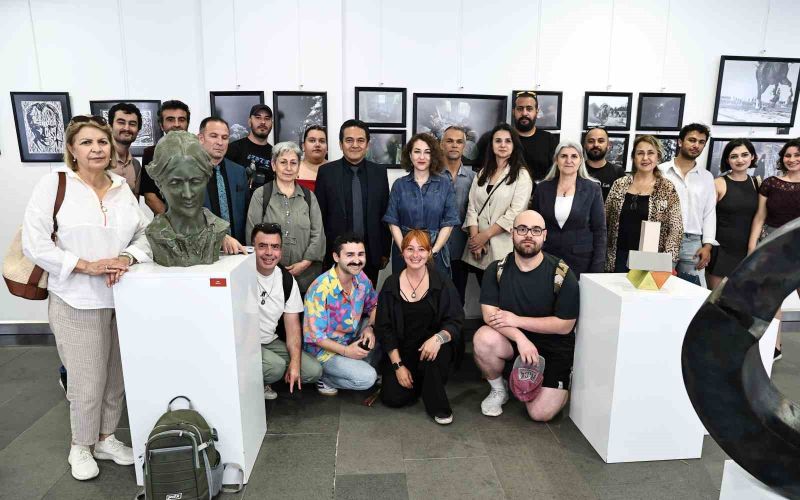 Büyükşehir’den Ata’ya saygı sergisi