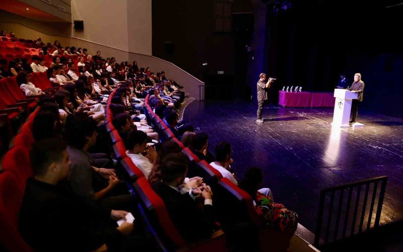 Alanya liseler arası tiyatro festivali sona erdi
