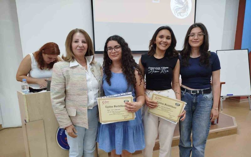 Akdeniz Üniversitesi’nde kadın öğrencilere bilimde liderlik desteği
