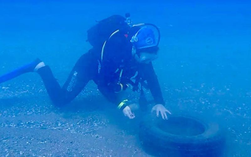 Gazipaşa’da caretta carettalar için deniz dibi temizliği yapıldı
