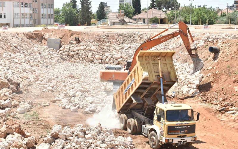 Kepez’de su baskınlarına karşı hummalı çalışma
