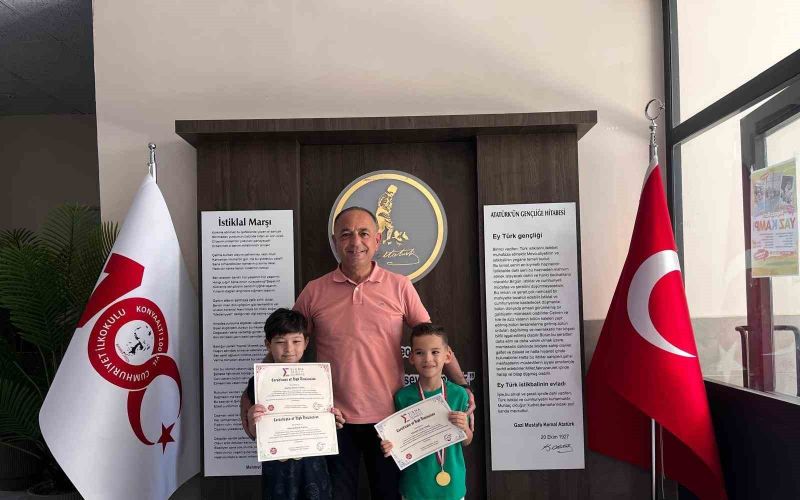 100. Yıl Cumhuriyet İlkokulu öğrencilerinden uluslararası başarı
