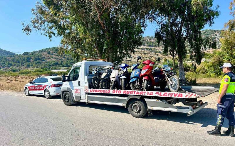 Alanya’da Jandarmadan motosiklet denetimi
