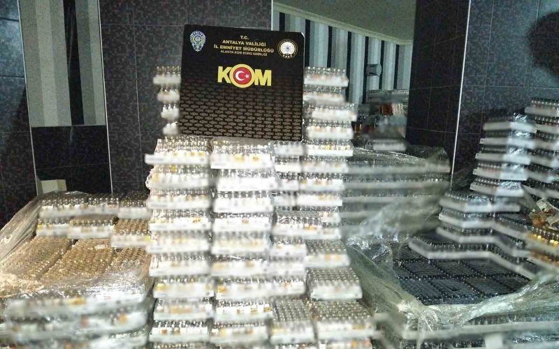 Antalya’da kaçakçılık operasyonu: 26 şüpheliye adli işlem

