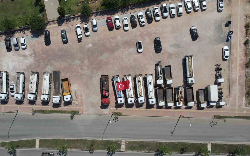 Antalya’da sahte belgelerle tescil edilen 22 araç muhafaza altına alındı
