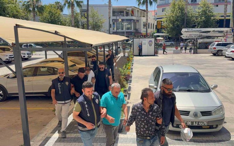 Gazipaşa’da çeşitli suçlardan gözaltına alınan 4 kişiden 3’ü tutuklandı
