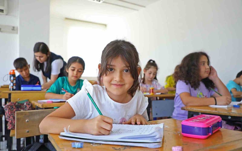 ATABEM yaz kurslarına 12 bin öğrenci kayıt yaptırdı
