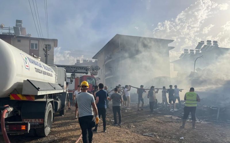 Manavgat Belediyesi’nden yangın riskine karşı bilgilendirme ve uyarılar
