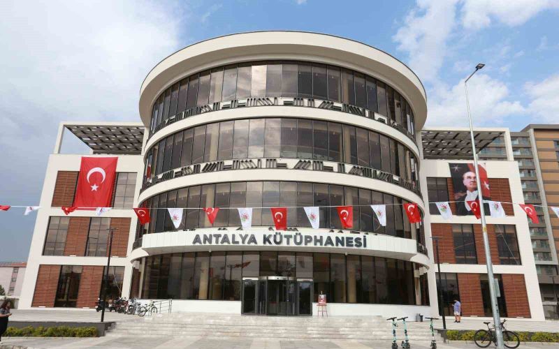Antalya Kütüphanesi’nde online randevu dönemi
