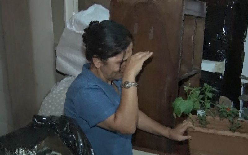 Karanlık çilesi çekmişti, şimdi gün doğmasın istiyor