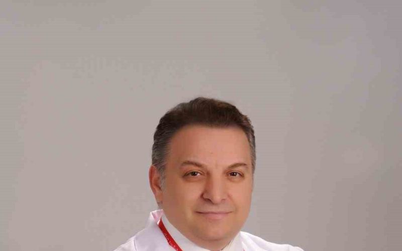 Havuz ve denize balıklama atlarken 2 kere düşünün
