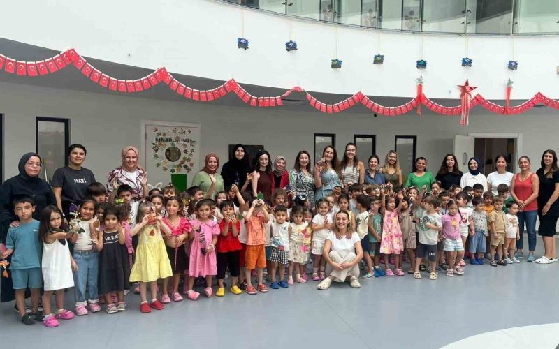 Alanya’da minik öğrencilere geri dönüşüm eğitimi
