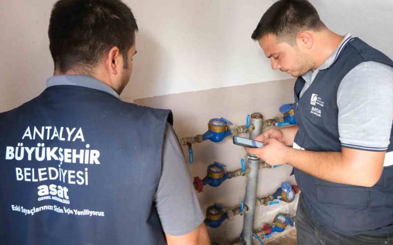 ASAT’tan Konyaaltı’nda içme suyu seferberliği
