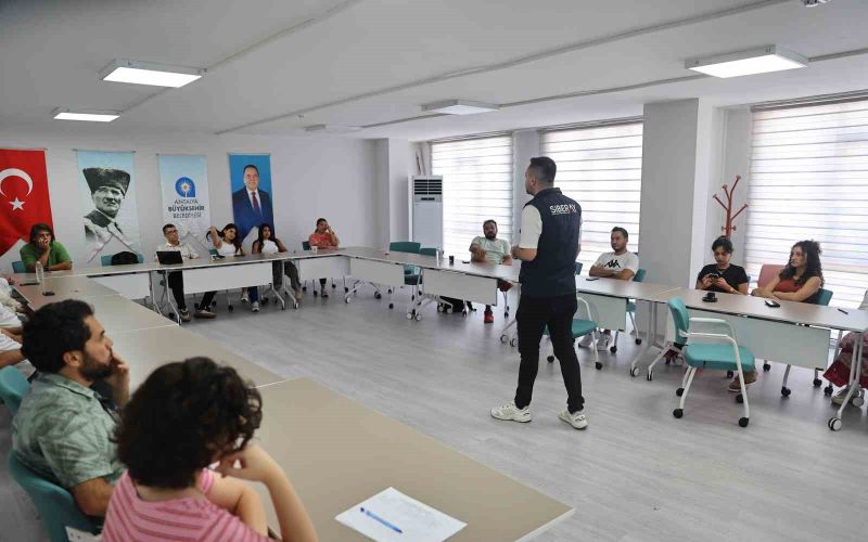 Antalya Büyükşehir Belediyesi’nden siber güvenlik eğitimi
