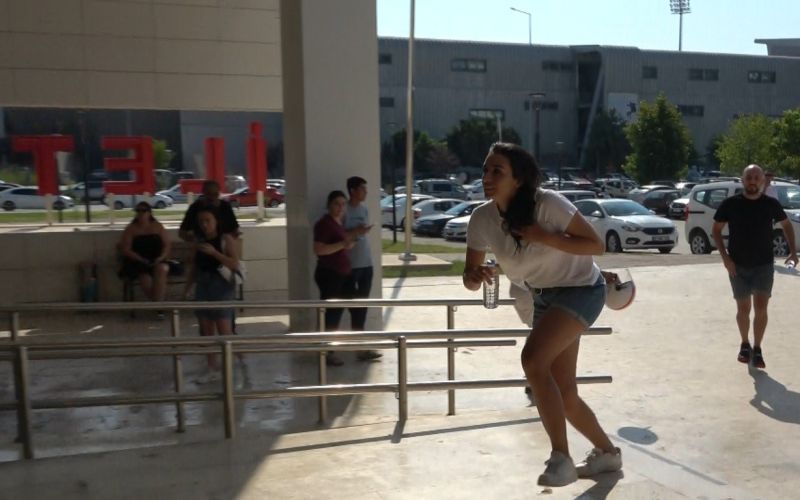 KPSS yine maratonu aratmadı, son dakikaya kalanlar saniyelerle yarıştı
