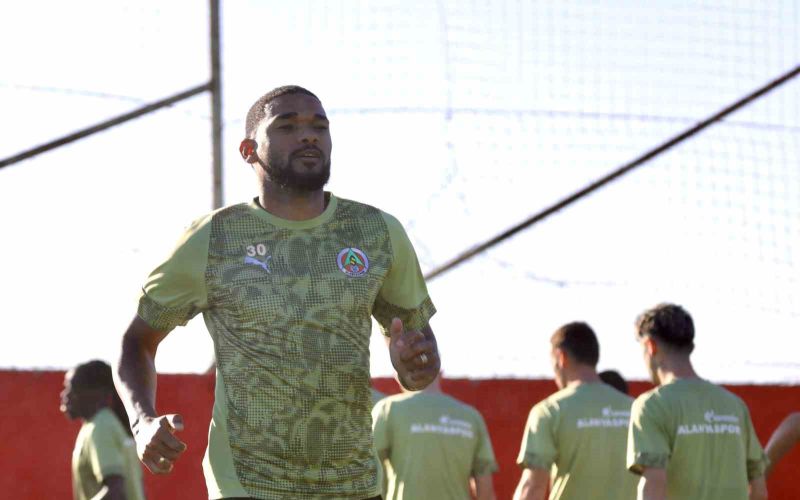Alanyaspor, Fenerbahçe maçı hazırlıklarını tamamladı
