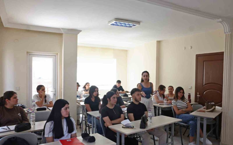 Antalya’da YKS hazırlık kursları başladı
