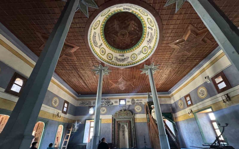 Restorasyonu tamamlanan tarihi Sarıhacılar Camisi emanet eserlerini bekliyor
