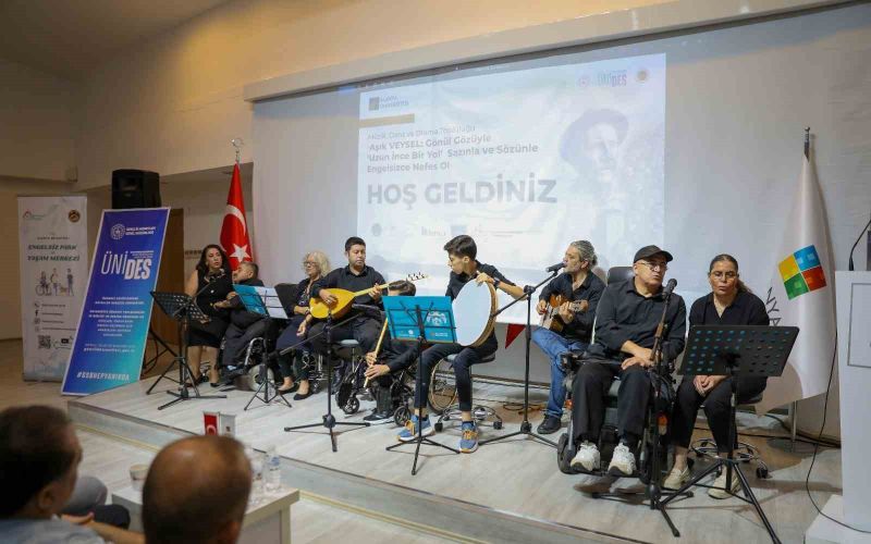 Engelsiz yürekler, Aşık Veysel’in türkülerini yaşatıyor
