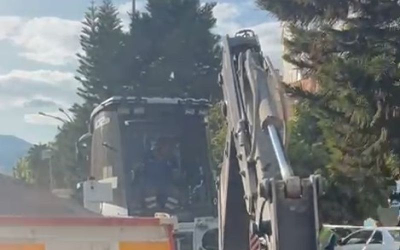 Kumluca’da 1 ayda 5 kez patlayan içme suyu hattı onarıldı
