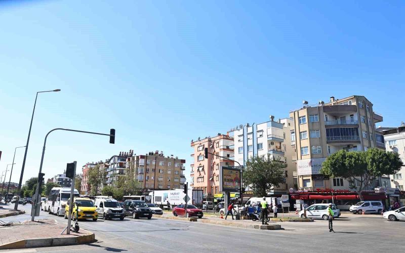 Büyükşehir sinyalizasyon alt yapısını yeniliyor
