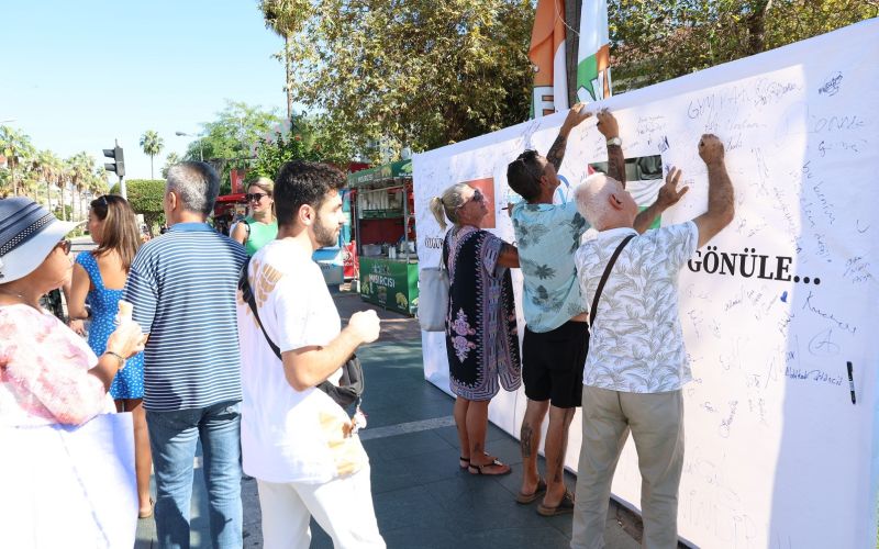 Alanya, Filistin için tek yürek oldu
