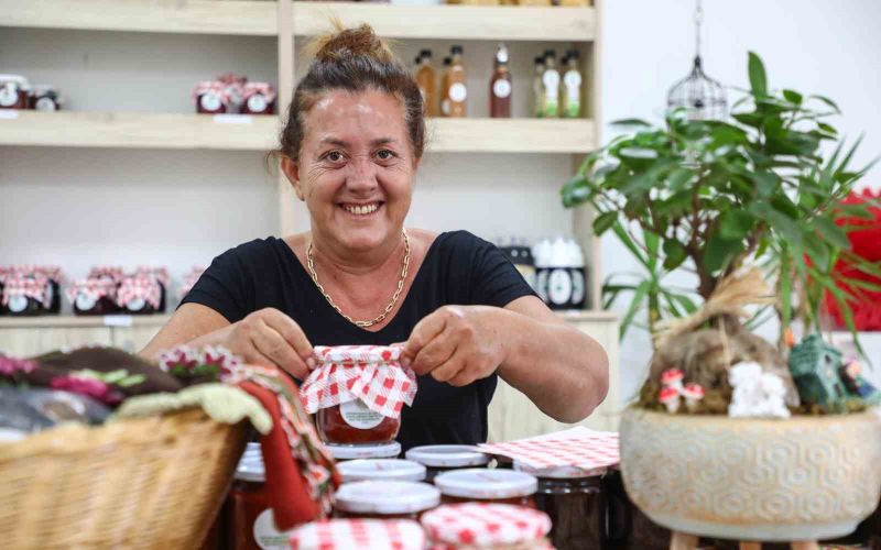 Antalya’da kadın kooperatiflerinde kış hazırlığı başladı
